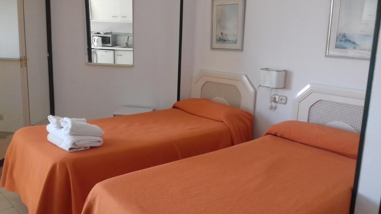 Apartamentos Mediterraneo Нерха Экстерьер фото